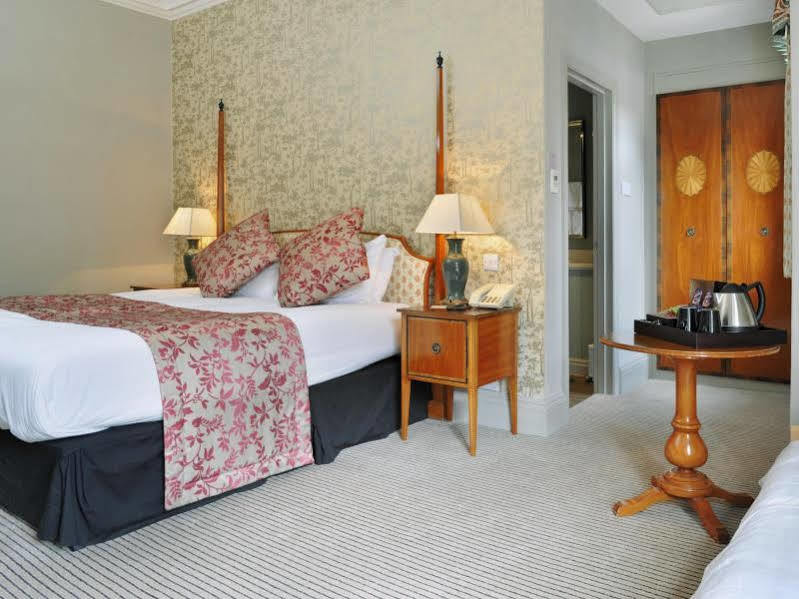 The Crown Manor House Hotel Lyndhurst Extérieur photo